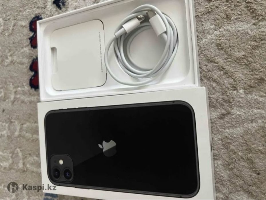 Продам айфон 11 в идеальном состоянии