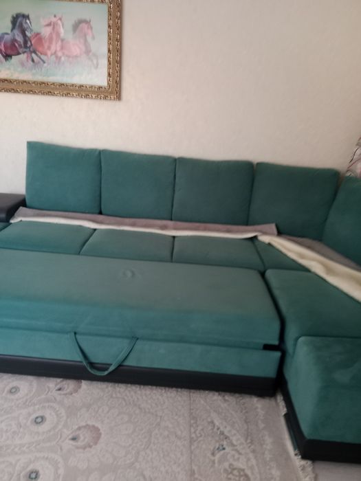 Диван угловой с двух сторон