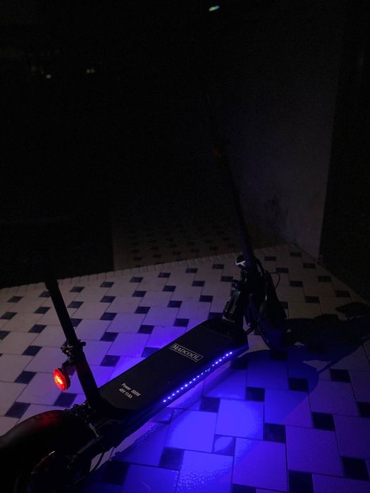 Elektro skuter Madcool 500W sotiladi