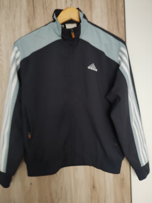 Foiță Adidas M..