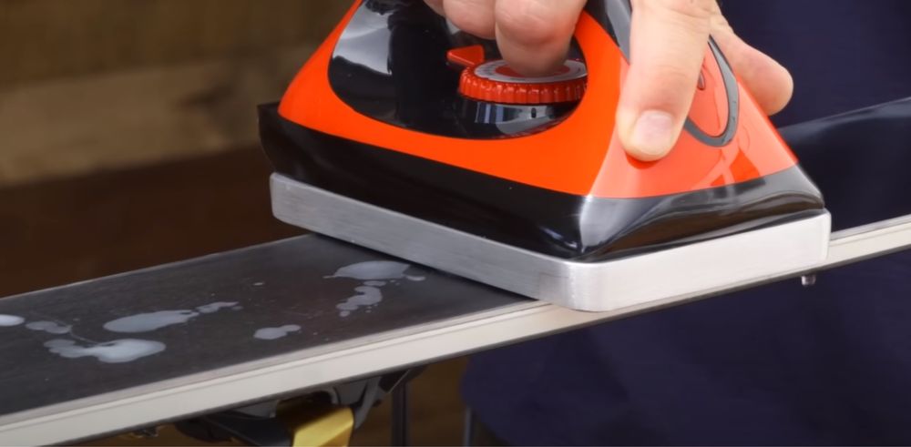 Ски сноуборд сервизиране ваксиране Пловдив