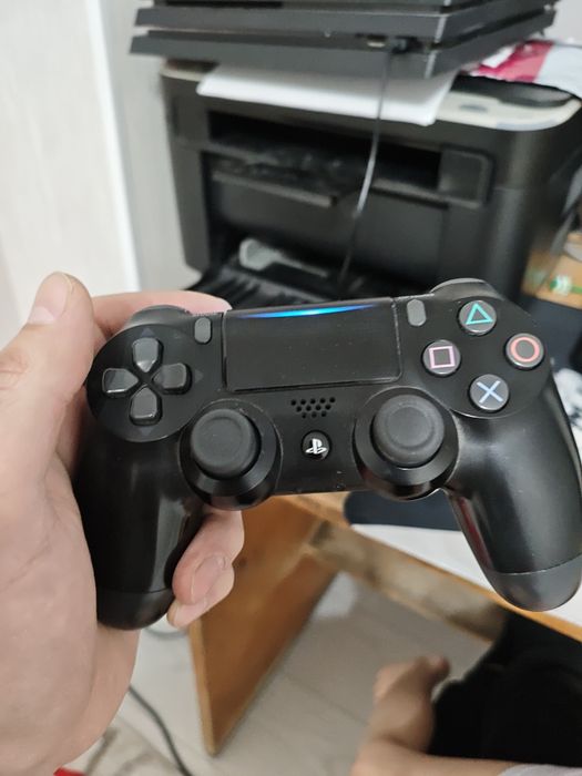 PS 4 PRO 1tb Play station 4 pro