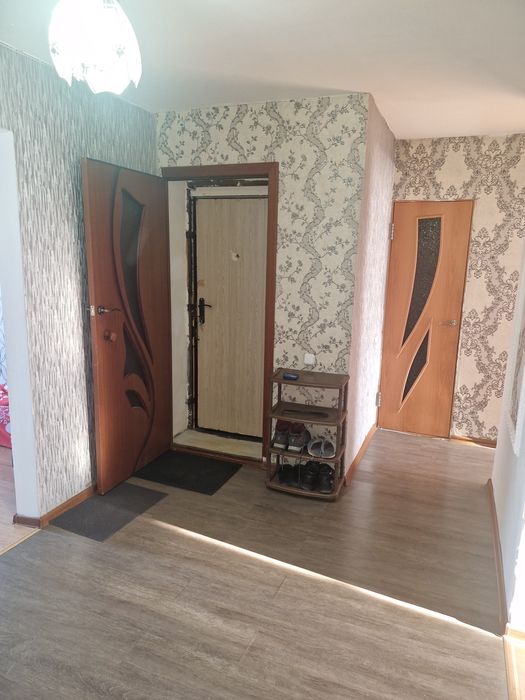 Продам 4х комнатную квартиру