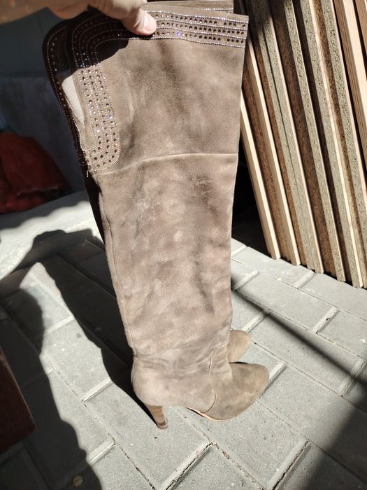 Продам б/у обувь