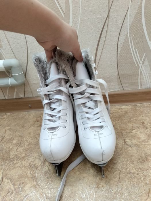 Коньки 36 размер