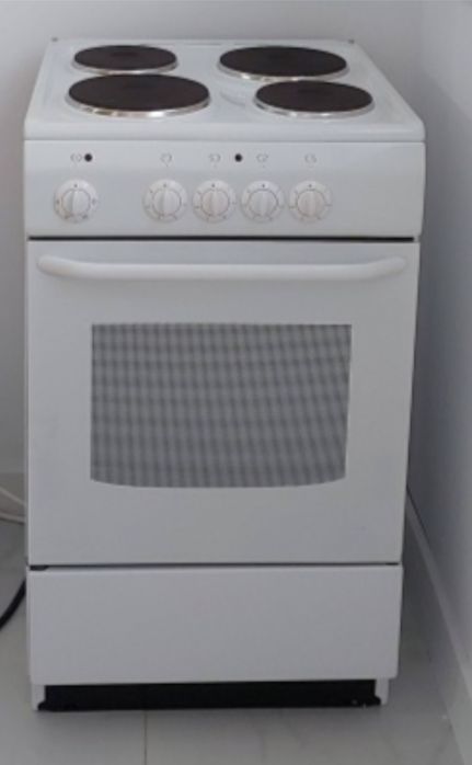 Продам электроплиту