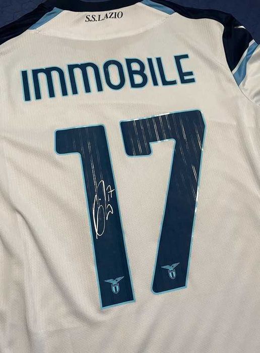 Футболна фланелa на Чиро Иммобиле (Ciro Immobile) с екипа на ЛАЦИО/LAZIO - with photo proof