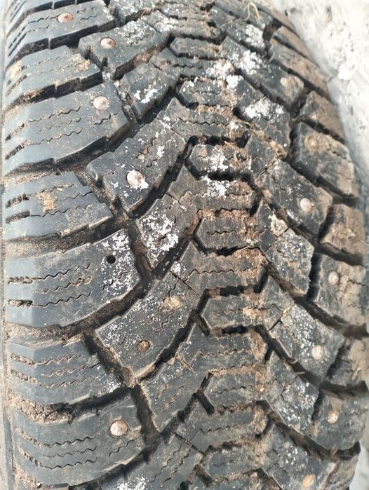 Продам зимние шины