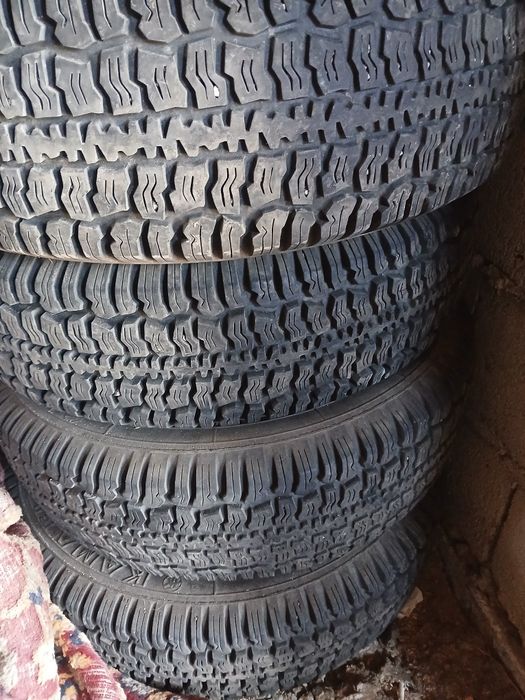 Ниваға дөңгелектер сатылады!