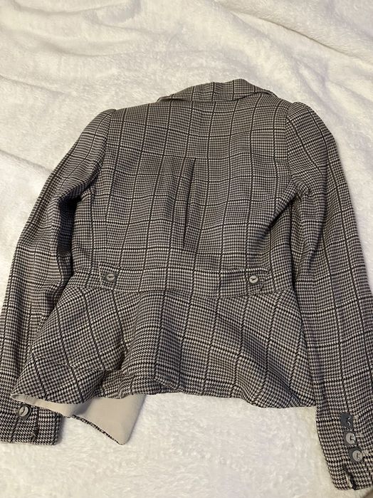 Дамско сако Armani размер 38