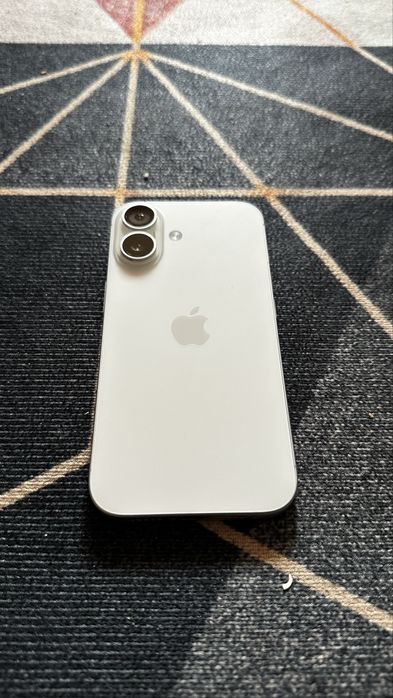Iphone 16 128gb