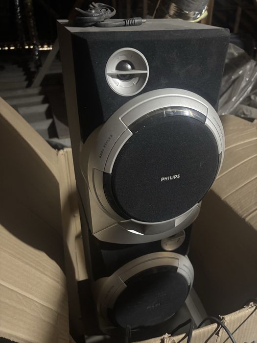 Магнитофот PHILIPS