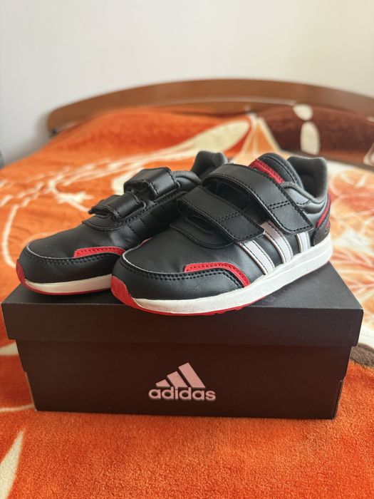 Adidasi copii dIferite modele