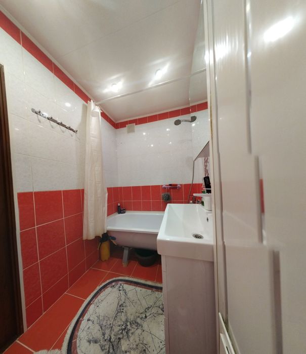 Продам 3 комнатную квартиру