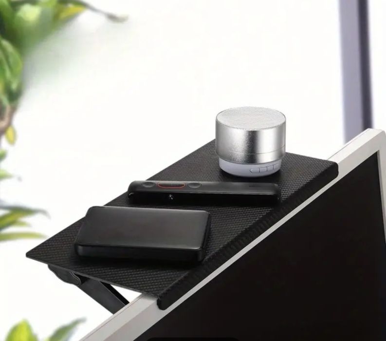 Рафт за телевизор/компютър