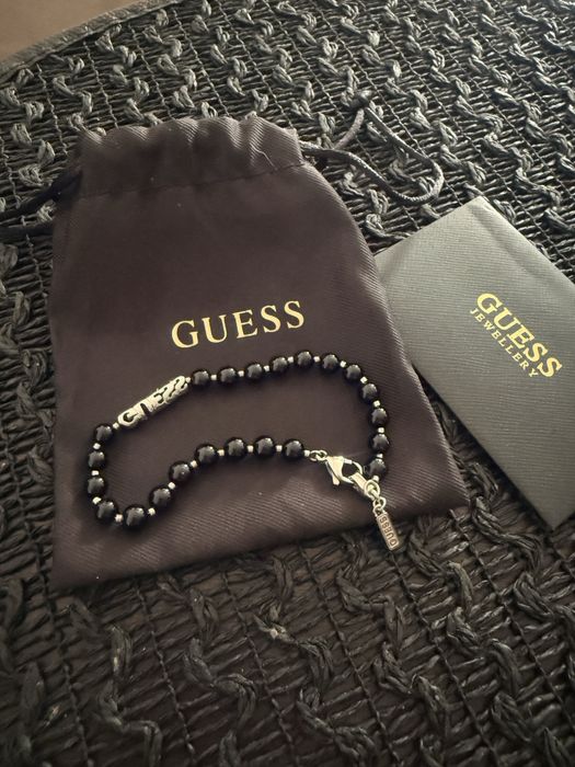 Guess гривна с камъни