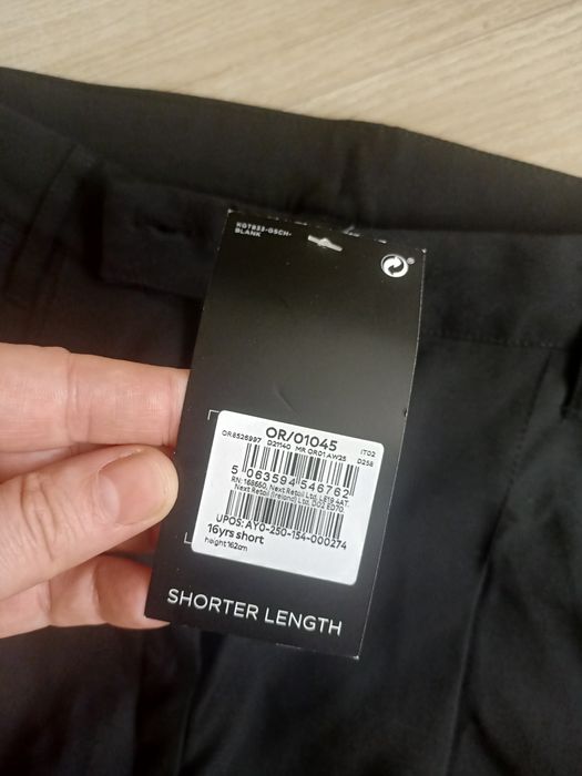 Брюки школьные NEXT размер 16 лет  -5000.