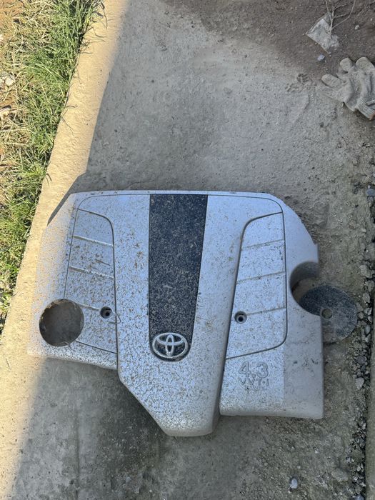 Крышка мотора 3uz fe