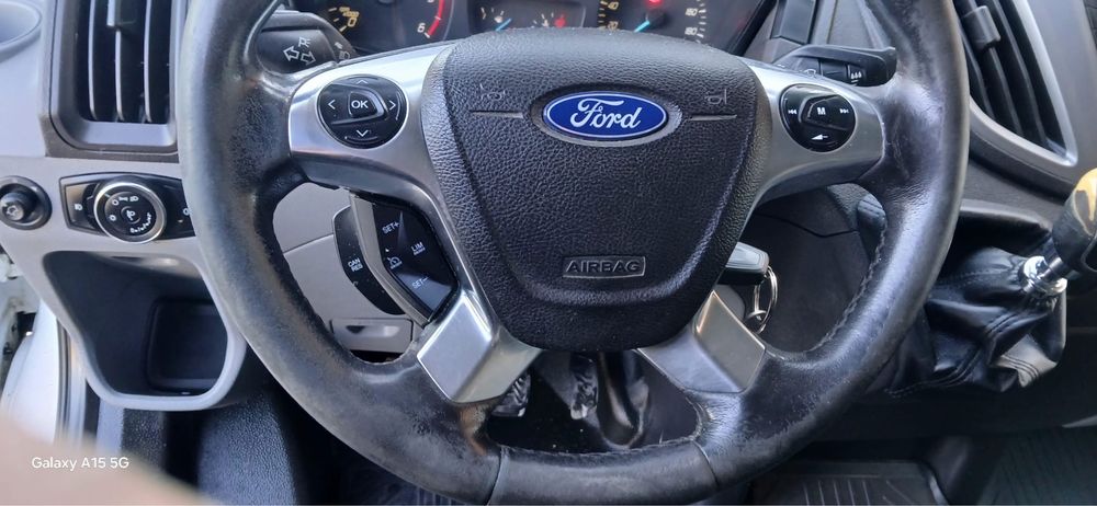 Ford Transit 2.2 2016 fara defecte