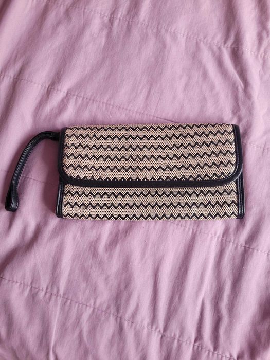 Дамска чанта тип  клъч