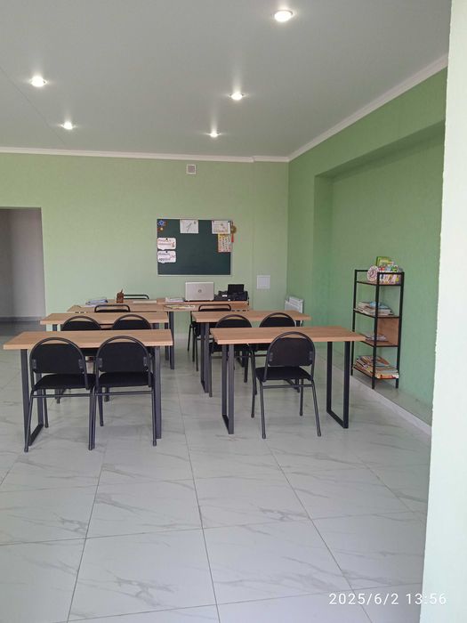 Продам парты и стулья