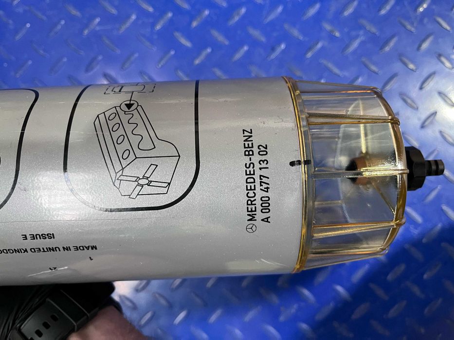 Separator Apa combustibil Mercedes Benz Actros A0004771302