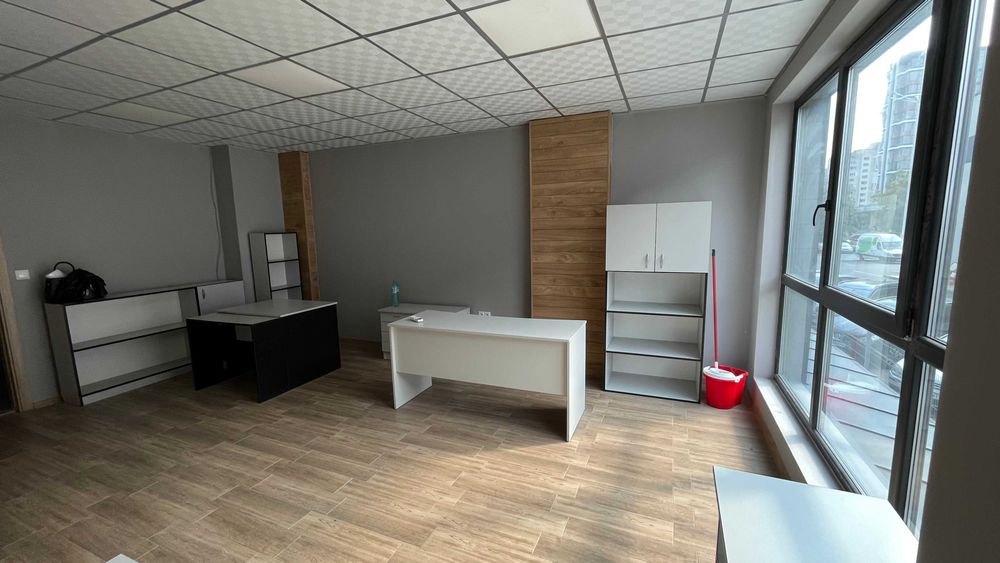 Дава се под наем Офис в Бургас, Изгрев - 40 кв.м за 140 € - Снимка #5