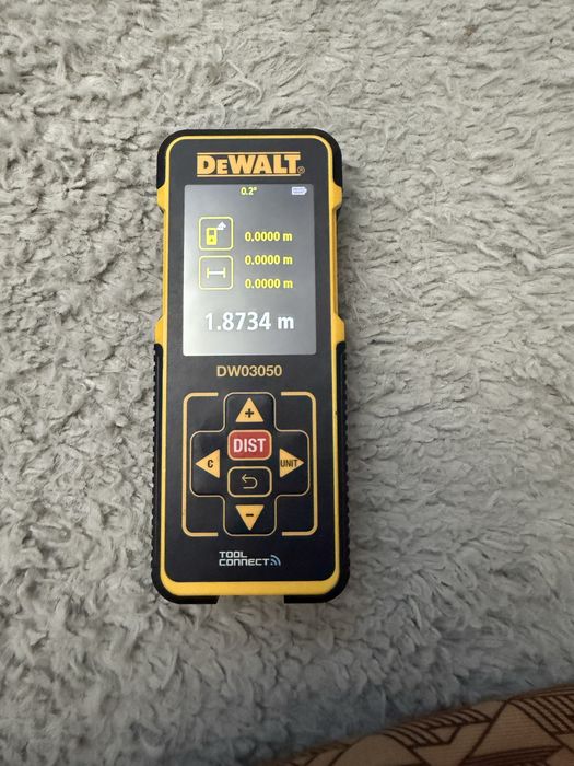 vand debimetruDeWalt