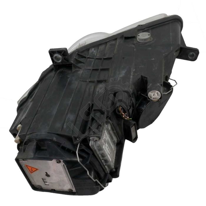 Десен ксенонов фар Volkswagen Passat (B6) ID: 157645