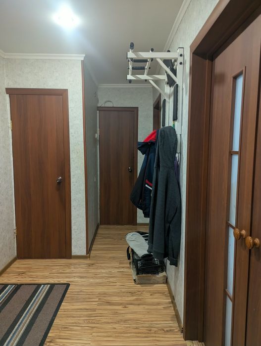 Продается двухкомнатная квартира.  Береке.