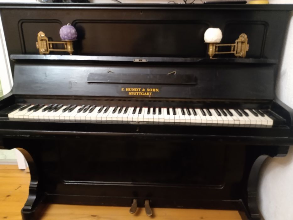 Ретро  пиано ...