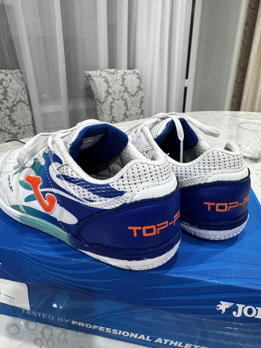 Футзалки оригинал