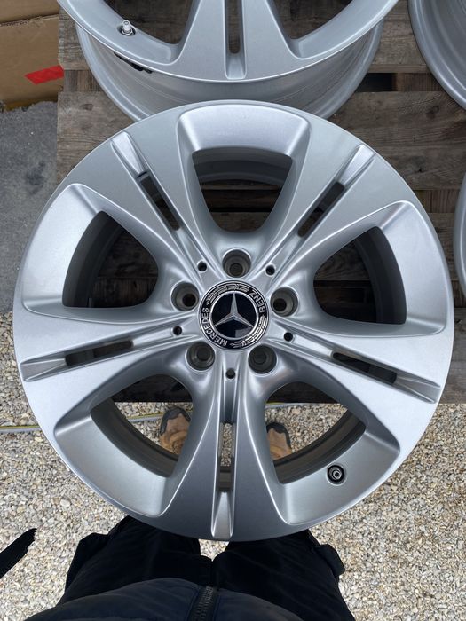 17 цола 5 х 112 мм Мерцедес C класа W 205 , Mercedes A , B , V , CLA
