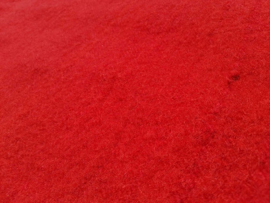 Килими и Завивки-ръчнотъкани