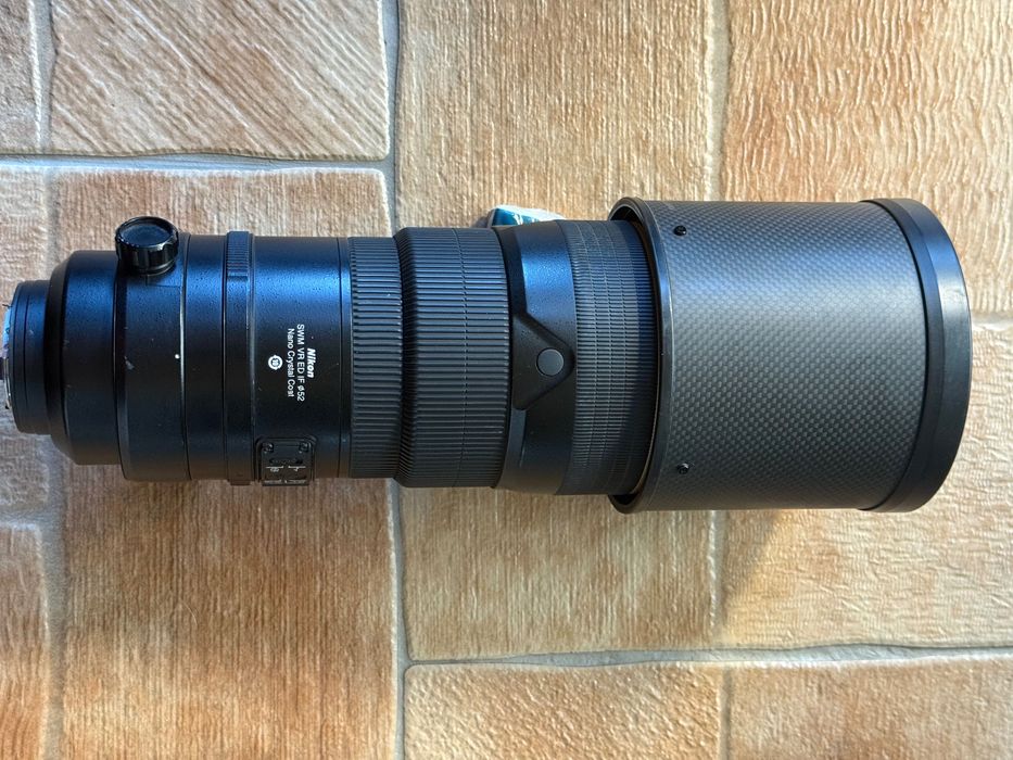 Nikon 300 mm, f2.8 VR