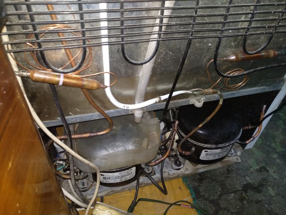 АТЛАНТ холодильник морозильник