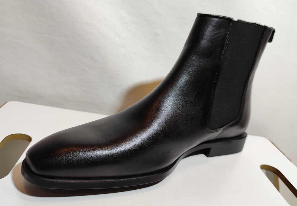 Ghete chelsea plain toe 43 43.5  ZARA NOI piele naturala moale negru