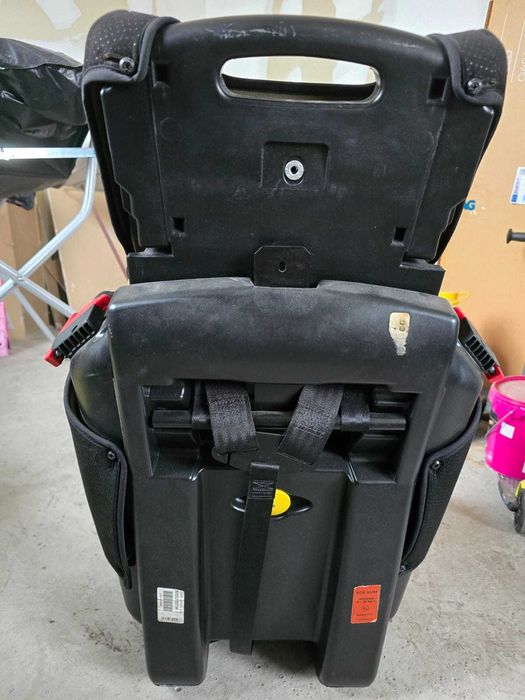 Scaun auto Recaro Young Sport cu isofix pentru copii intre 15-36kg