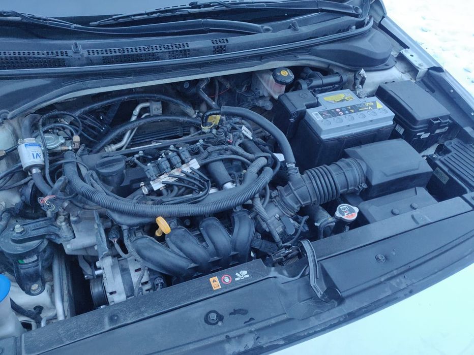 Продам Хундай Акцент 2020 год автомат