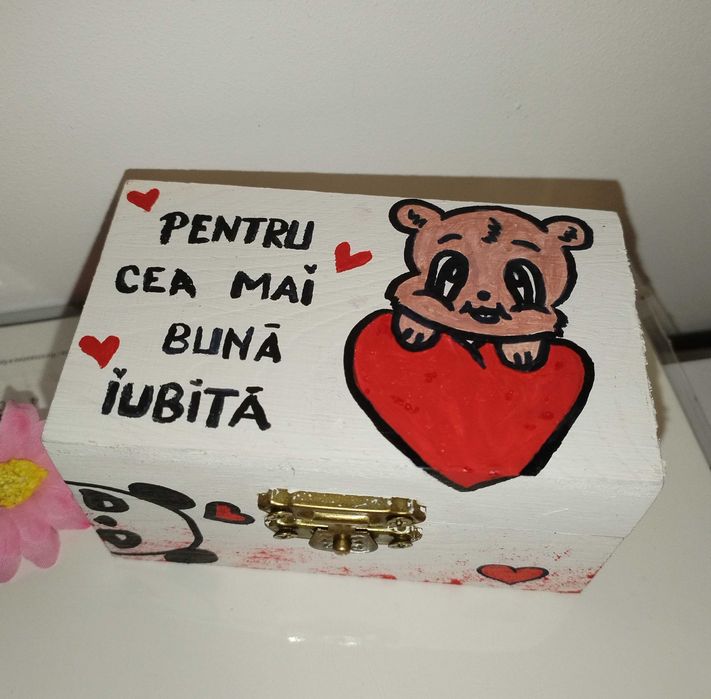 Cutiuta cu surprize / cutiuta personalizata /cadoul perfect