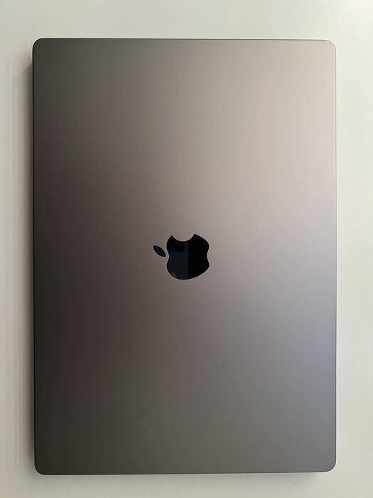Macbook pro 16.2 m1 pro