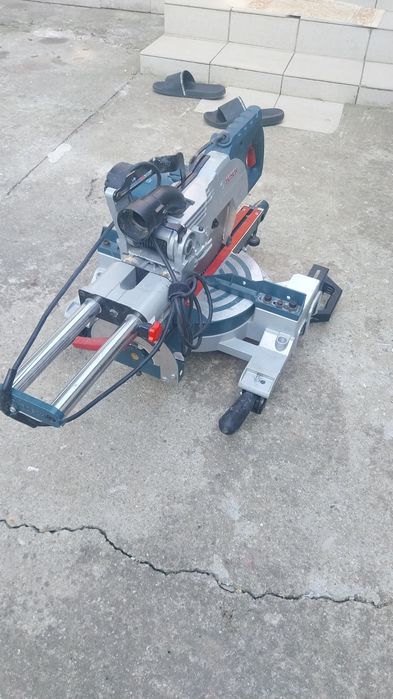 Circular profesional bosch 1400w preț 1200 lei negociabil