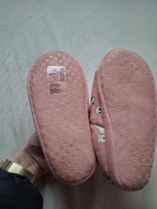 Нови домашни пантофи от H&M размер 26/27