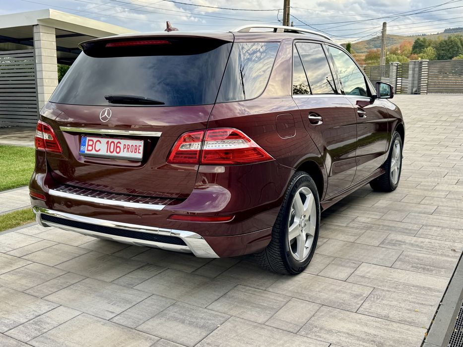 Mercedes-Benz ML350 cdi 4Matic Airmatic AMG Distronic Webasto H&K