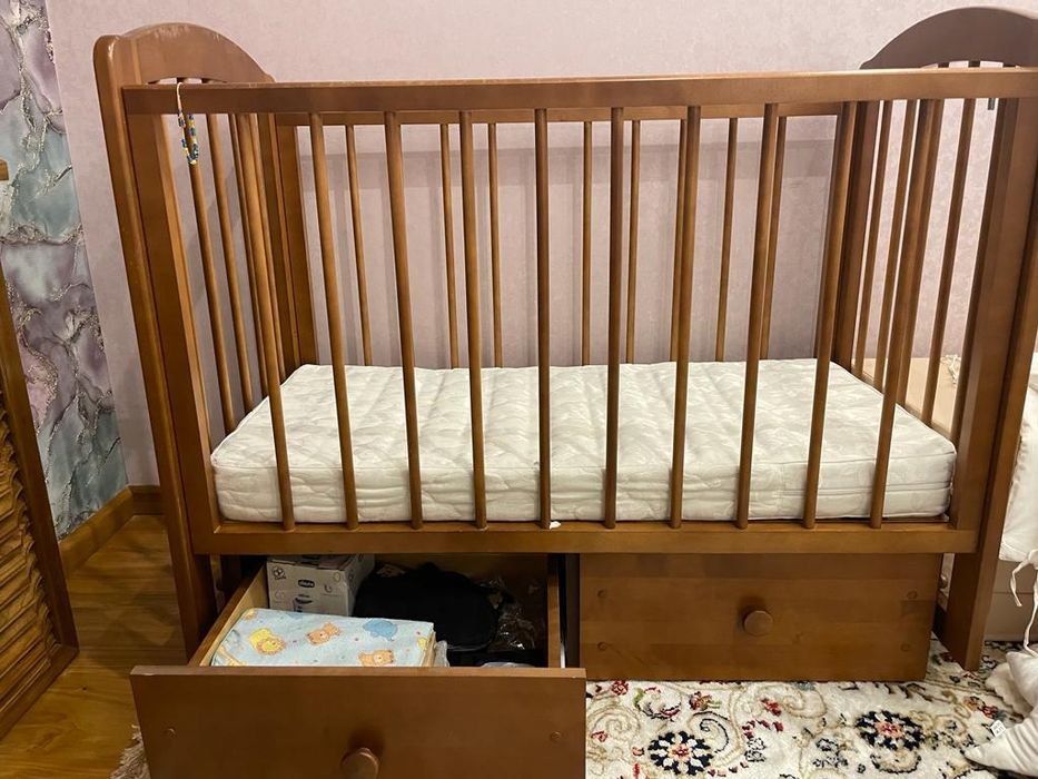 Продам Манеж детский