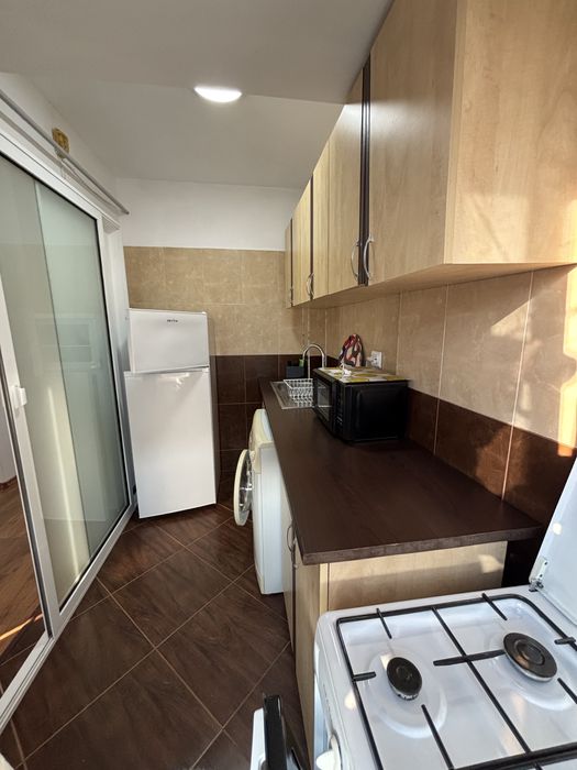 Garsoniera ultramoderna,situata central, in complex cu acces controlat si loc de parcare inclus