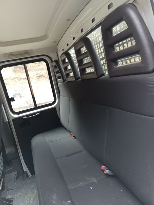 Iveco Daily cu Basculare 7locuri Doka cu Climă