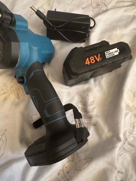 Mini drujba electrica 48V cu acumulator si incarcator predare personal