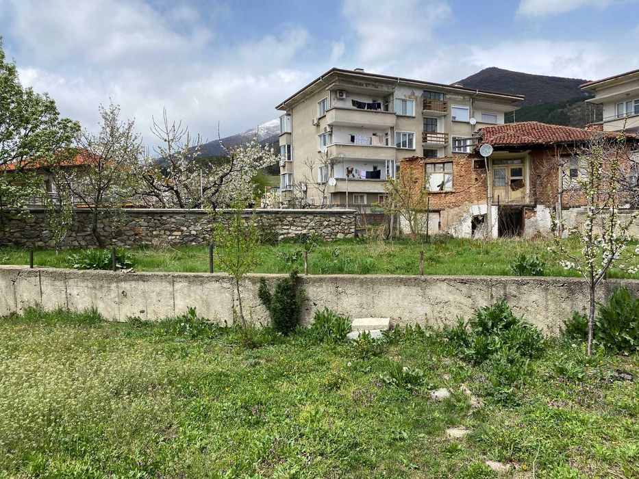 Продава се Парцел в Сопот - 735 кв.м за 99 €/кв.м - Снимка #1