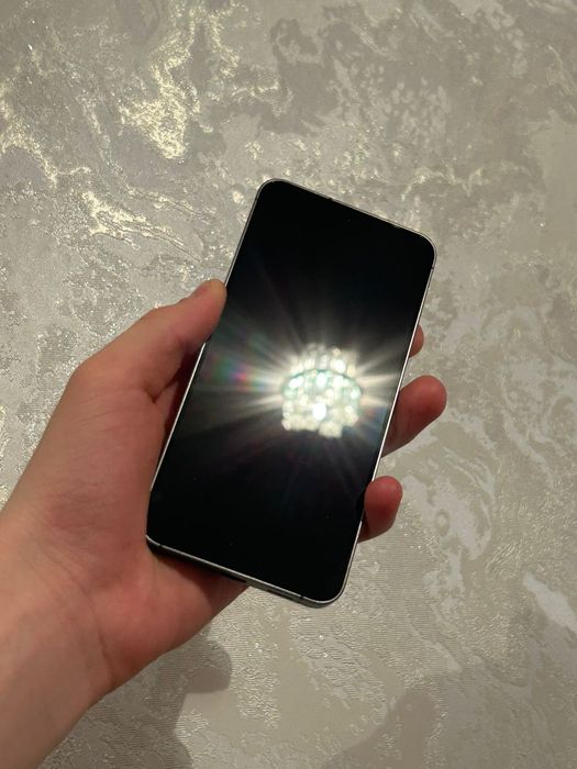 Samsung galaxy s 24